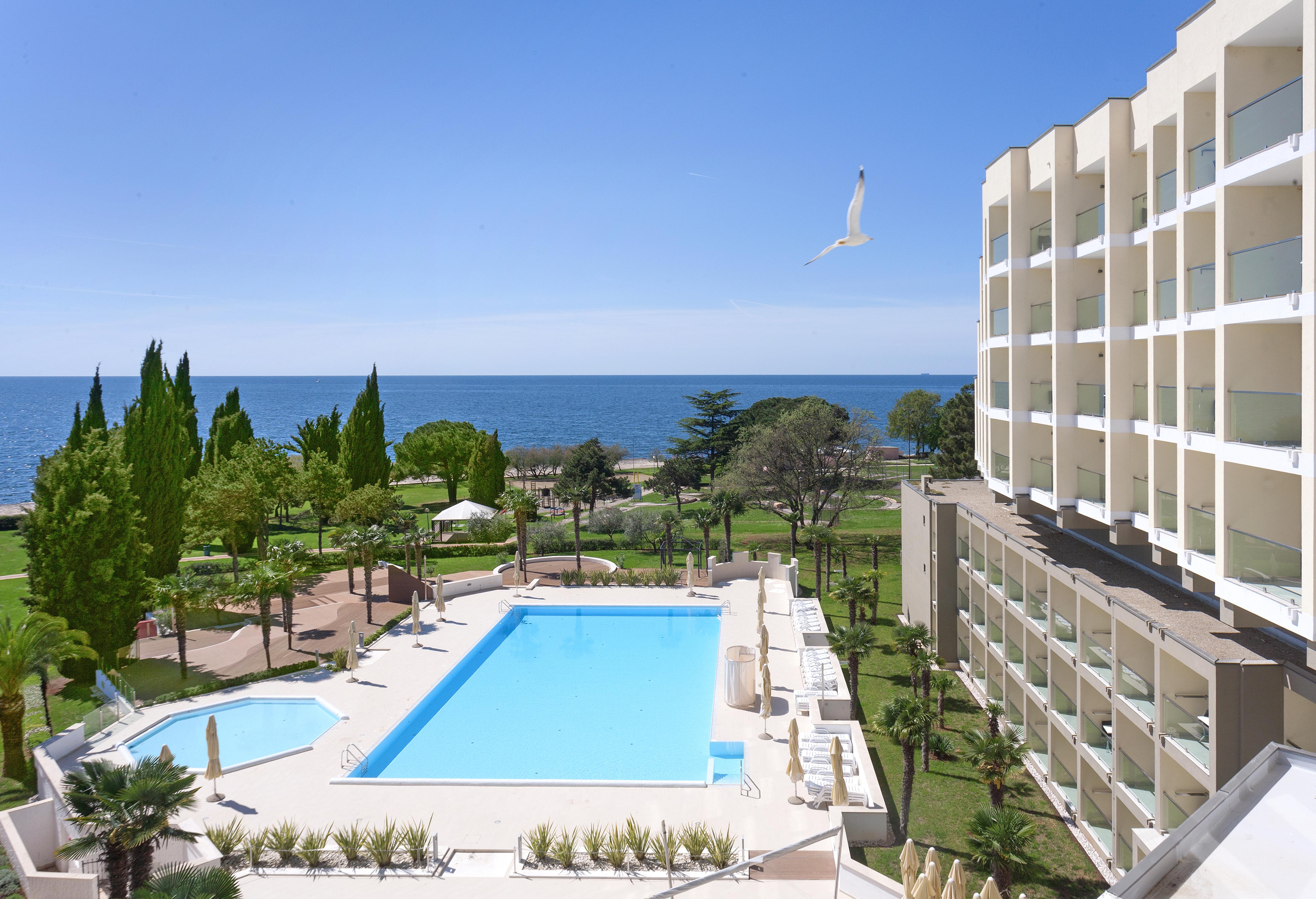 Hotel Materada Plava Laguna ポレッチ エクステリア 写真