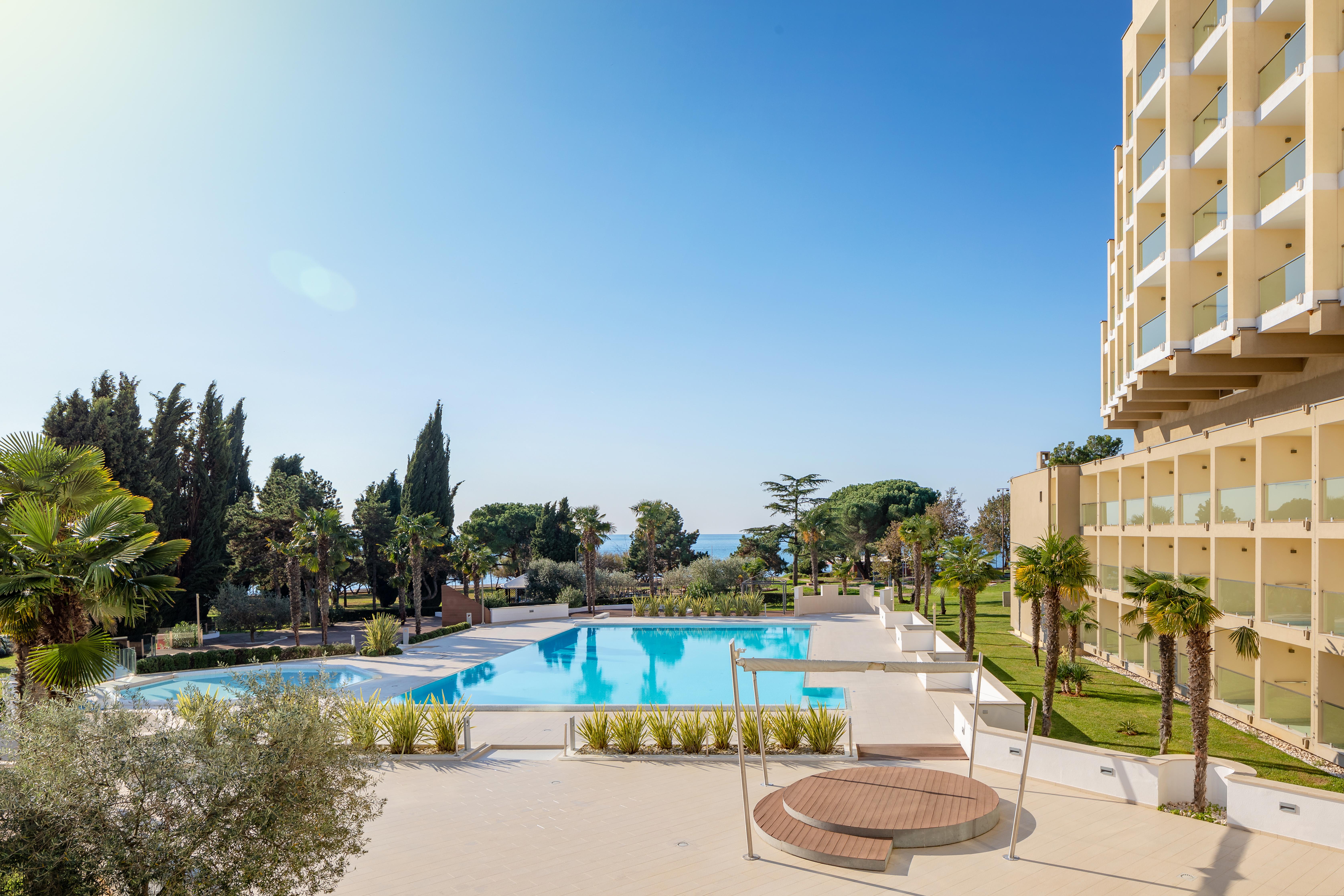 Hotel Materada Plava Laguna ポレッチ エクステリア 写真